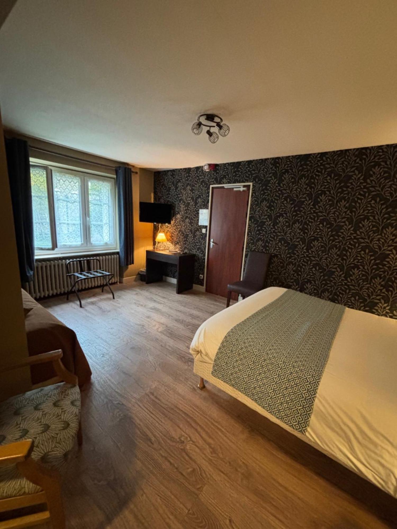 Hotel Le Bon Laboureur La Charité-sur-Loire Zewnętrze zdjęcie